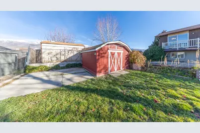 75 E Monticello Dr S, Kaysville, UT 84037 - Photo 11