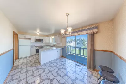 75 E Monticello Dr S, Kaysville, UT 84037 - Photo 3