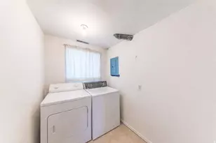 75 E Monticello Dr S, Kaysville, UT 84037 - Photo 9