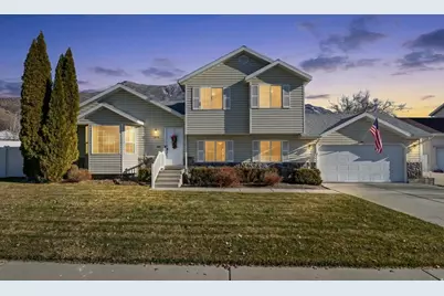 9976 N Oak Rd W, Cedar Hills, UT 84062 - Photo 3