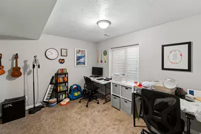 1485 E Navajo Dr S, Pleasant Grove, UT 84062 - Photo 43