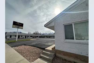 30 E Center St, Fillmore, UT 84631 - Photo 3