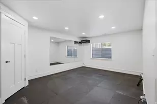 3856 W Coastal Dune Dr, South Jordan, UT 84009 - Photo 25