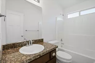 3856 W Coastal Dune Dr, South Jordan, UT 84009 - Photo 17