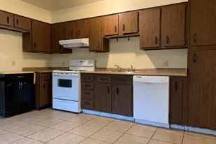 1761 East Fort Union Blvd, Cottonwood Heights, UT 84121 - Photo 3