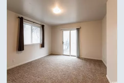 1761 E Fort Union Blvd, Cottonwood Heights, UT 84121 - Photo 23