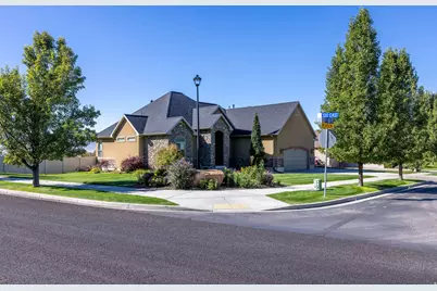 294 E 875 S, Providence, UT 84332 - Photo 3