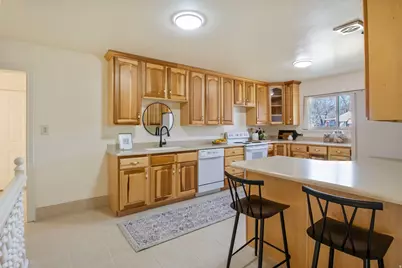 377 N 300 E, Nephi, UT 84648 - Photo 5