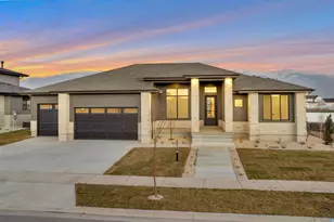 298 N Amber Ln W, Layton, UT 84041 - Photo 1