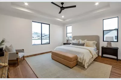 298 N Amber Ln W, Layton, UT 84041 - Photo 19