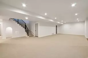 298 N Amber Ln W, Layton, UT 84041 - Photo 29