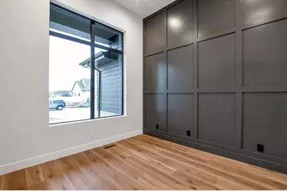 298 N Amber Ln W, Layton, UT 84041 - Photo 7