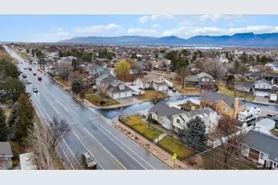 9871 S 4000 W, South Jordan, UT 84095 - Photo 31