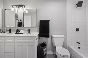 4929 S Huntington Rd W, Taylorsville, UT 84129 - Photo 13