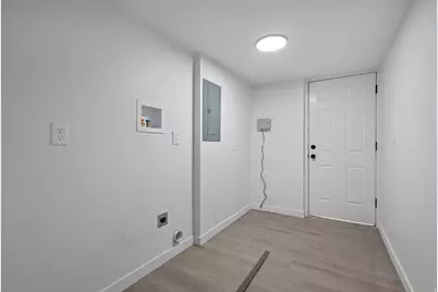 4929 S Huntington Rd W, Taylorsville, UT 84129 - Photo 23