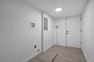 4929 S Huntington Rd W, Taylorsville, UT 84129 - Photo 23