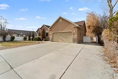 212 S 1100 W, Lehi, UT 84043 - Photo 3