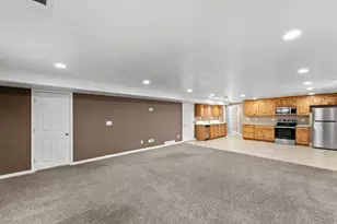 212 S 1100 W, Lehi, UT 84043 - Photo 29