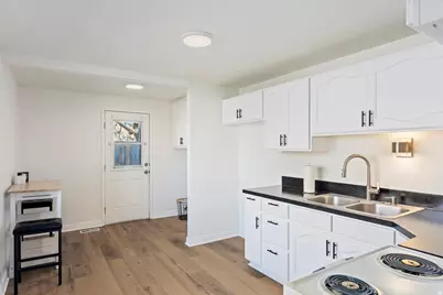 2419 W 5850 S, Roy, UT 84067 - Photo 9