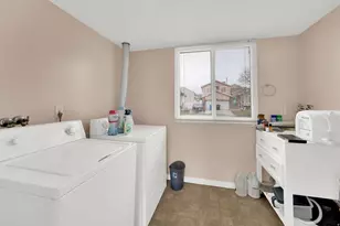 7987 S 3260 W, West Jordan, UT 84088 - Photo 17