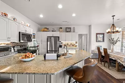 2562 E 3670 S, Saint George, UT 84790 - Photo 5