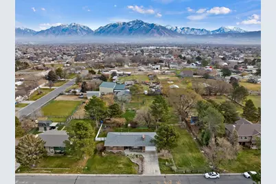 12387 S Mountain View Dr, Riverton, UT 84065 - Photo 31