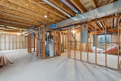 1332 N 2350 E, Layton, UT 84040 - Photo 25