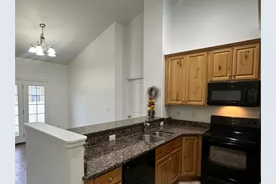 654 E Wyngate Pointe Ln, Draper, UT 84020 - Photo 9