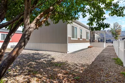 1700 W 2700 N #5, Pleasant View, UT 84404 - Photo 1