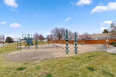 2347 W 4240 S, Taylorsville, UT 84129 - Photo 17