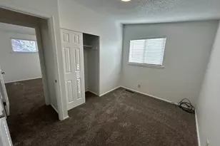 1383 E Greenfield Ave S, Murray, UT 84121 - Photo 29