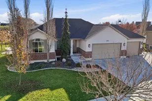 1799 W 800 N, Farmington, UT 84025 - Photo 3