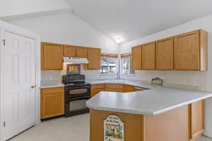 1248 W Edgeberry Dr, Murray, UT 84123 - Photo 5