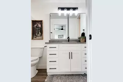 218 E 200 S, Aurora, UT 84620 - Photo 25