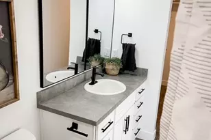 218 E 200 S, Aurora, UT 84620 - Photo 27