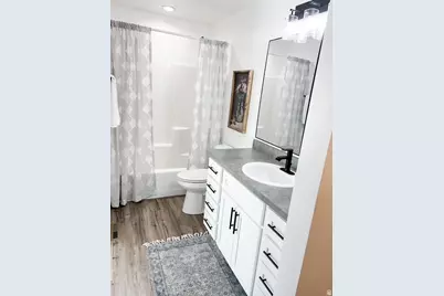 218 E 200 S, Aurora, UT 84620 - Photo 23