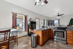 49 S 4th W, Preston, ID 83263 - Photo 5