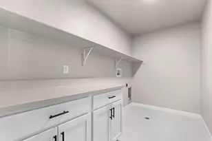 2324 N Sunmore Wy, Lehi, UT 84048 - Photo 23