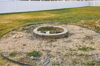 2201 W 1300 S, Lehi, UT 84043 - Photo 49