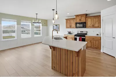2201 W 1300 S, Lehi, UT 84043 - Photo 13