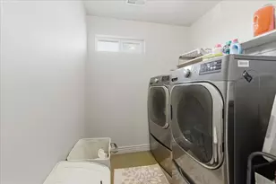 6254 W Palenque Dr, Salt Lake City, UT 84118 - Photo 27