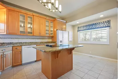 584 S Oak Ln, Tooele, UT 84074 - Photo 5