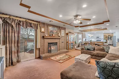 1972 E Everleigh Cir, Sandy, UT 84093 - Photo 17