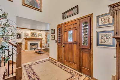 1972 E Everleigh Cir, Sandy, UT 84093 - Photo 3