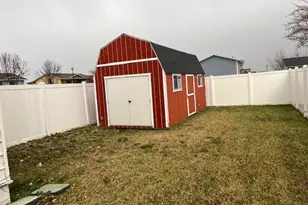 3853 W 5820 S, Taylorsville, UT 84129 - Photo 9