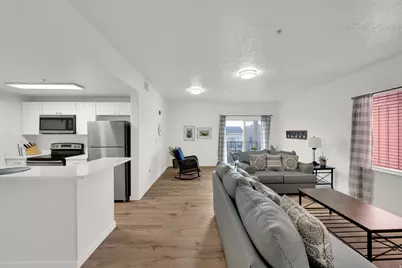 165 W Albion Village Way #202, Sandy, UT 84070 - Photo 3