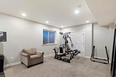 431 N 1050 E, Layton, UT 84040 - Photo 41