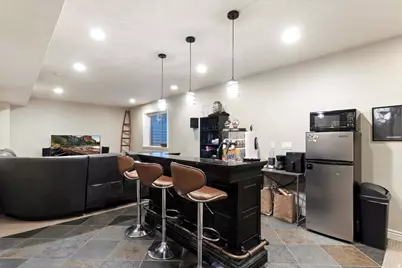 431 N 1050 E, Layton, UT 84040 - Photo 33