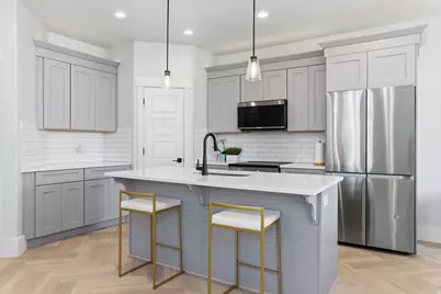 4224 W 2010 N #402, Lehi, UT 84048 - Photo 5