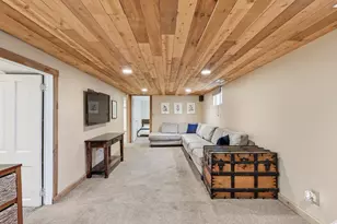 1021 E 800 S, Salt Lake City, UT 84102 - Photo 17